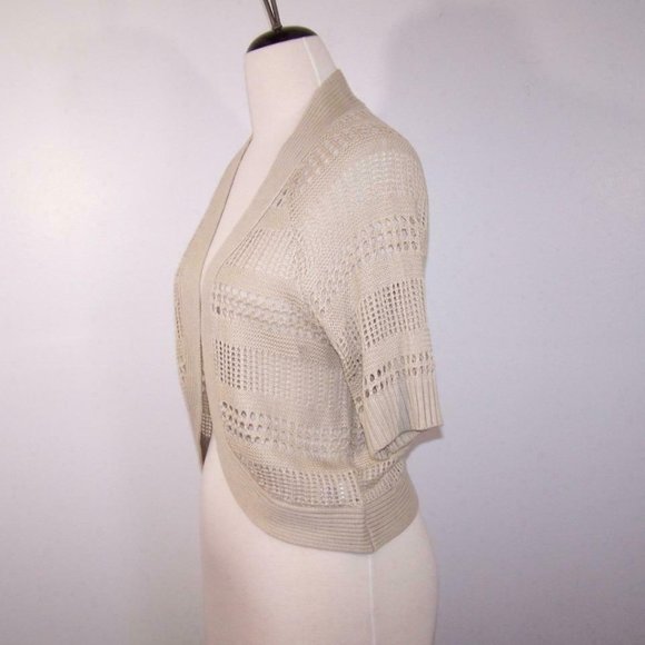 Liz Claiborne Beige Knit Shrug - Picture 3 of 6
